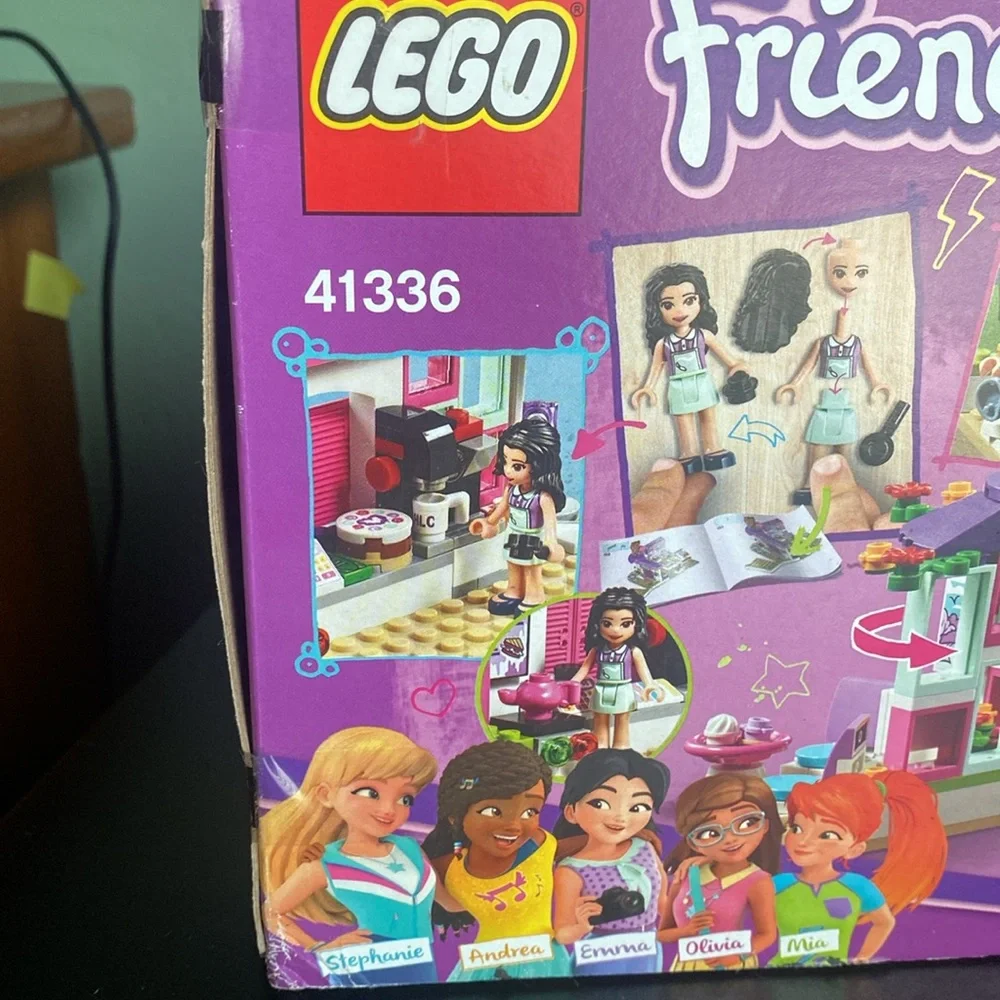 Lego friends Emma’s art cafe 41336